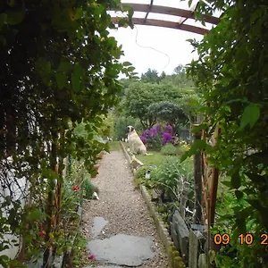 Bed & Breakfast La Mare Aux Fees, Huelgoat