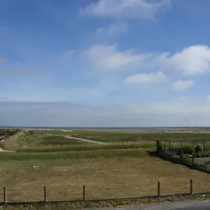 Bed & Breakfast Les Greniers De Blanche, Le Vivier-sur-Mer
